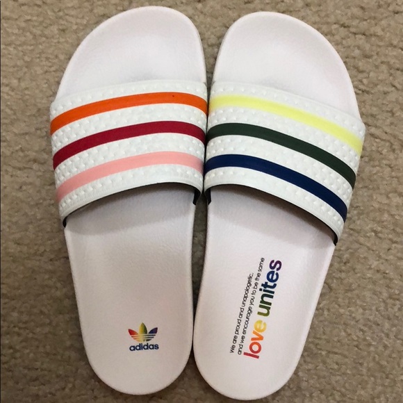 ADILETTE SLIDER - Picture 2 of 3